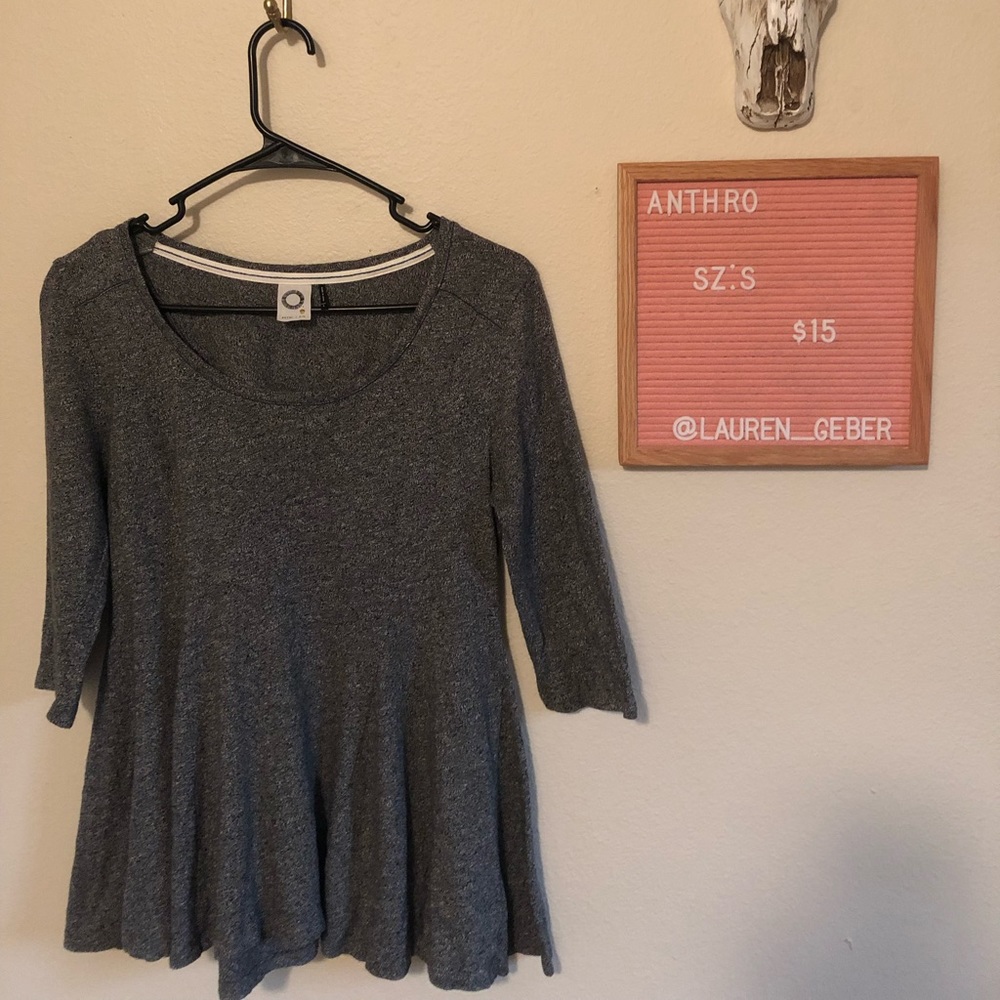 Anthropologie Akemi + Kin 3/4 Swing Top